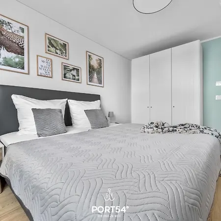 Lunas Shelter Apartment